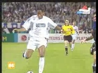 Didier Drogba (OM) vs Newcastle - superbe dribble