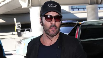 Download Video: No One Cares 'Bad Guy' Jeremy Piven Still Suffers From Mercury Poisoning Side Effects