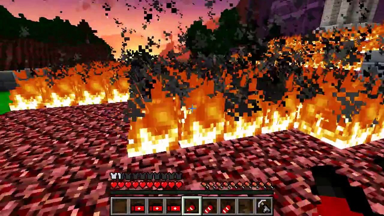 Minecraft - Little Kelly Adventures : EVIL LITTLE KELLY SETS OUR CASTLE ON FIRE!