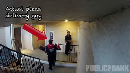 Funny Prank On Pizza Delivery Boy