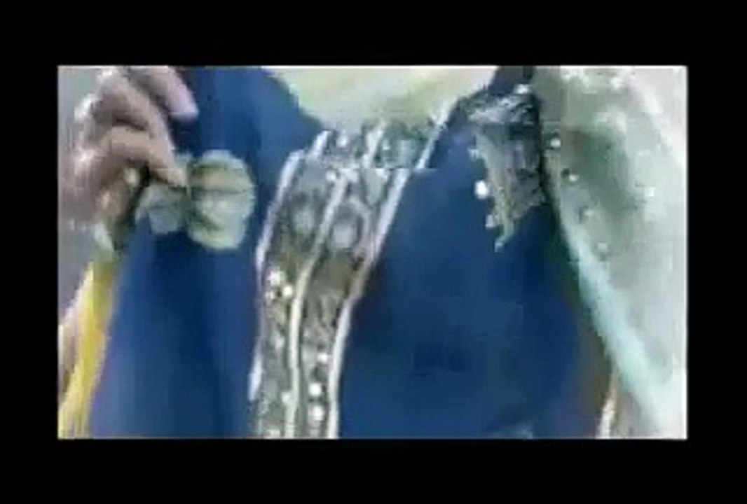 Beautiful Warid Commercial featuring Ayeza Khan and Reema Khan¡