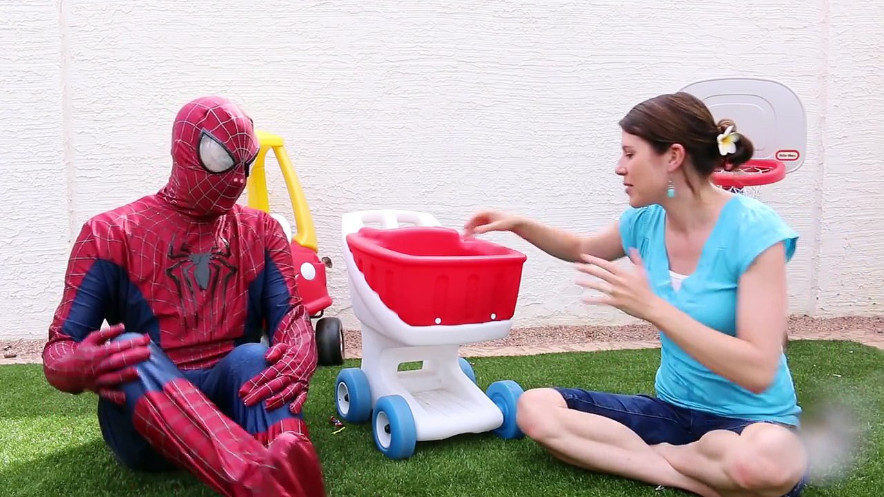 WATER BALLOON POP CHALLENGE Surprise Toys Barbie, Shopkins, Wikkeez with Spiderman & DisneyCarToys