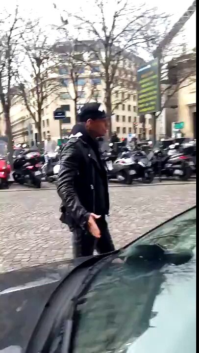Van der Wiel s'embrouille dans la rue face à un marseillais