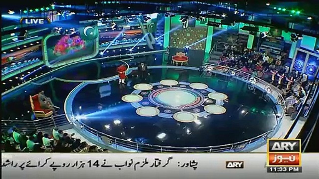 Umer Sharif, Basit Ali And Others Making Fun Of Indian Media For Insulting Pakistani Team