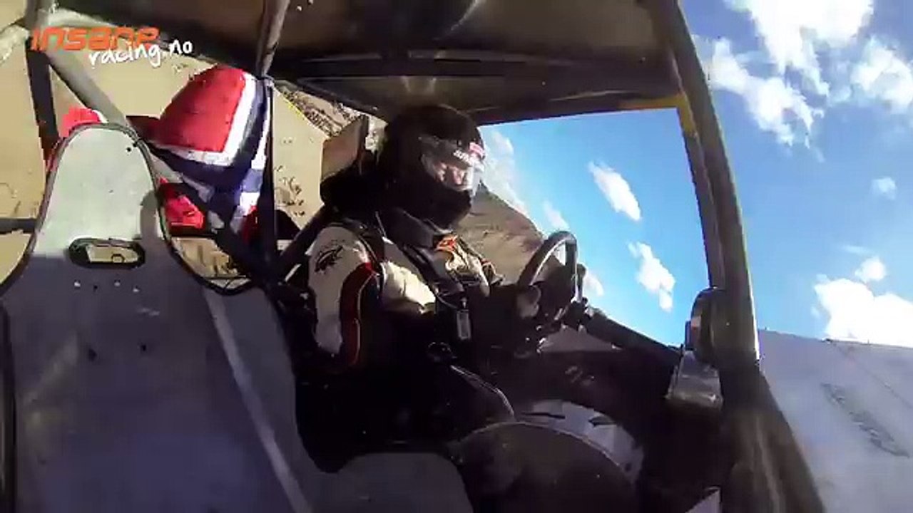 Extreme Jeep Jump and Crash!