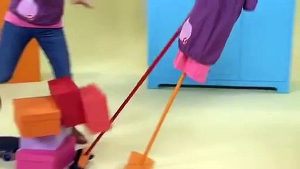 KiKANiNCHEN - neu Jule baut eine Kettenreaktion