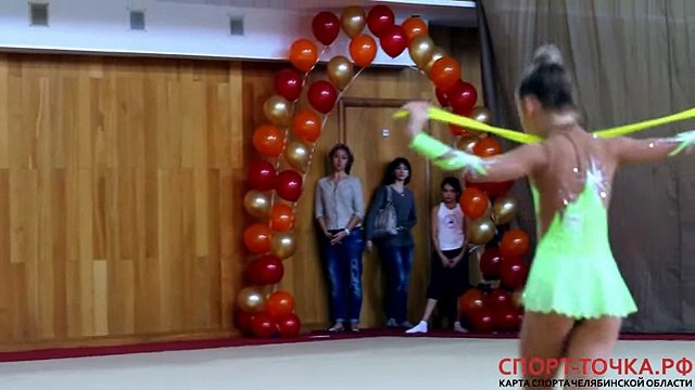 Художественная гимнастика (Rhythmic Gymnastics), выступление со скакалкой