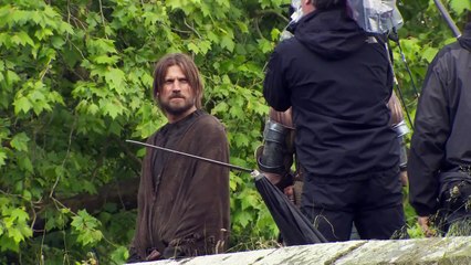 Game Of Thrones Season 3 - Vlog #2 - Making Of - Molding The Book Into A Series (HBO)