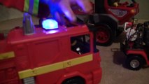 FIRE FIRE FIRE!!! Firefighter and Police Rescue toys in action! HD