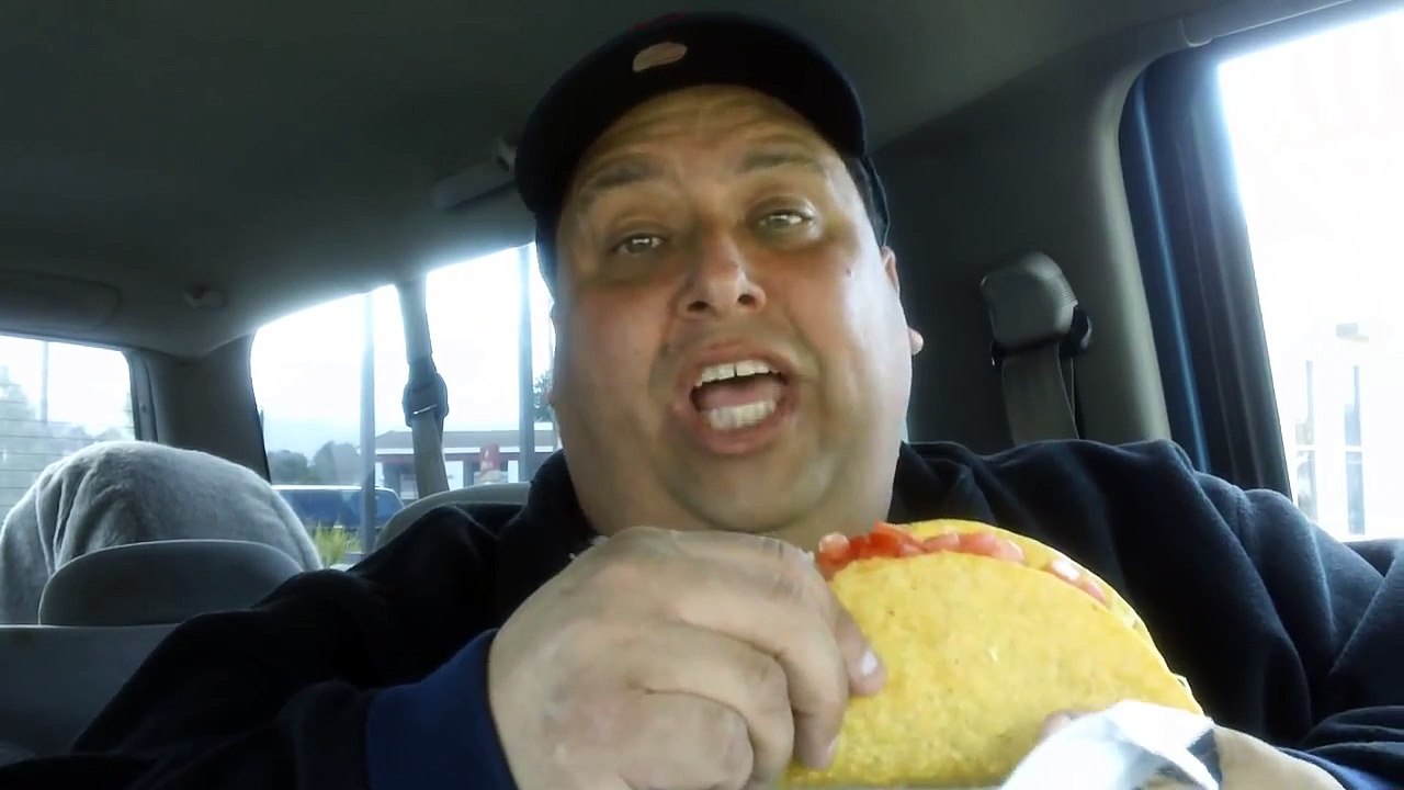 Taco Bell® - New XXL Steak Tacos‎ REVIEW!!