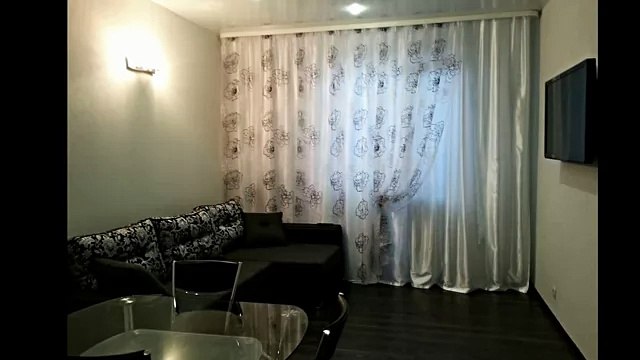 Интерьер квартиры студии с балконом, он утеплен. Тёплые полы. 25 кв. м 28 кв. м. с балконом