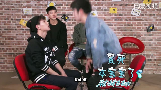 [Vietsub] Hậu trường phỏng vấn Đát Đát - Du Châu Tùng Ổn chơi trò chơi