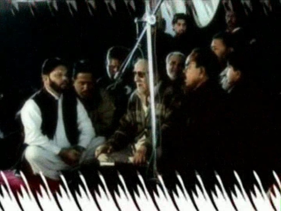 marjae khalq mai in ankhon ne kia kia dekha!
