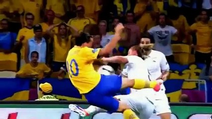 Cristiano Ronaldo vs Zlatan Ibrahimović (Latest Sport)