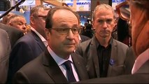 François Hollande : la loi sur la grande distribution 