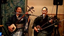 Chanson folklorique typique d'Okinawa, l'Asatoya Yunta est Miwa Yonashiro chanter???????????????????