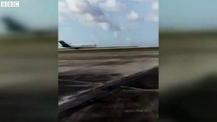 Avião aterrou sem trem da frente