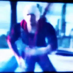 Nero in action DEVIL MAY CRY 4 Special edition