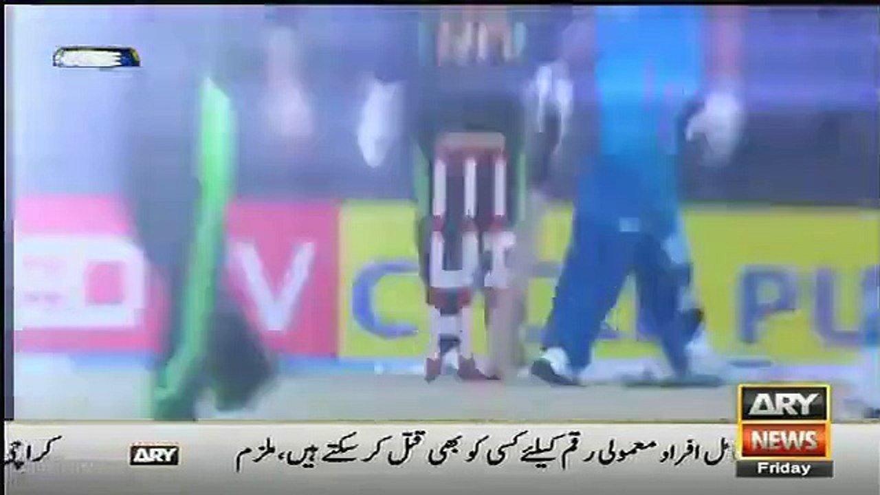 Umer Sharif, Basit Ali & Others Making Fun Of Indian Media For Insulting Pakistani Team