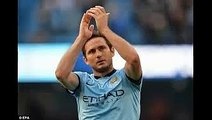 Frank Lampard claps to the Chelsea fans after City match