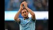 Frank Lampard claps to the Chelsea fans after City match