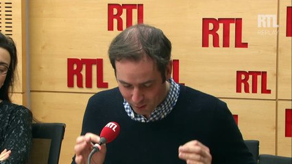 Tanguy Pastureau : Hollande, le chat noir en costard serré