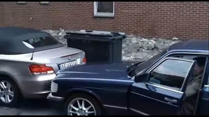 Баба за рулём и как с ней бороться !