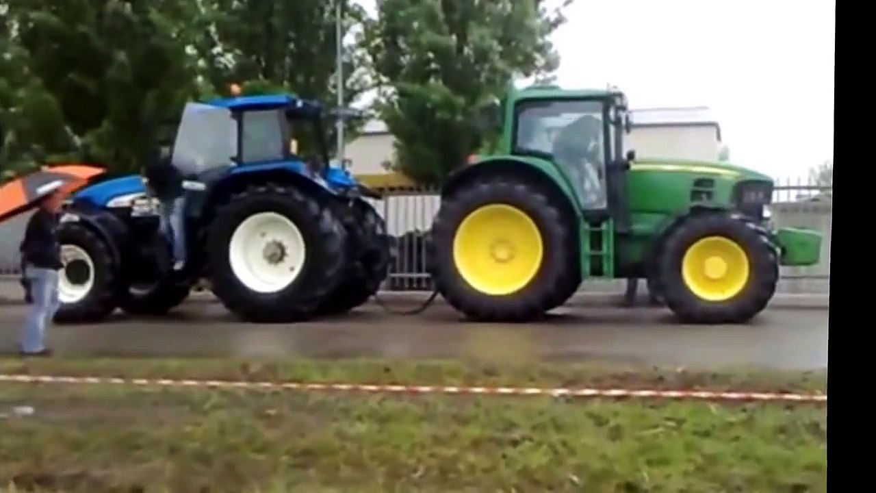 biggest case tractor tug of war, biggest case tractor VS tanks, awesome tractor videos