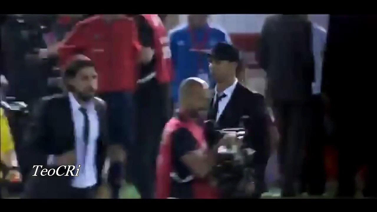 Ronaldo & Messi - One Of The Greatest Moments Ever RESPECT