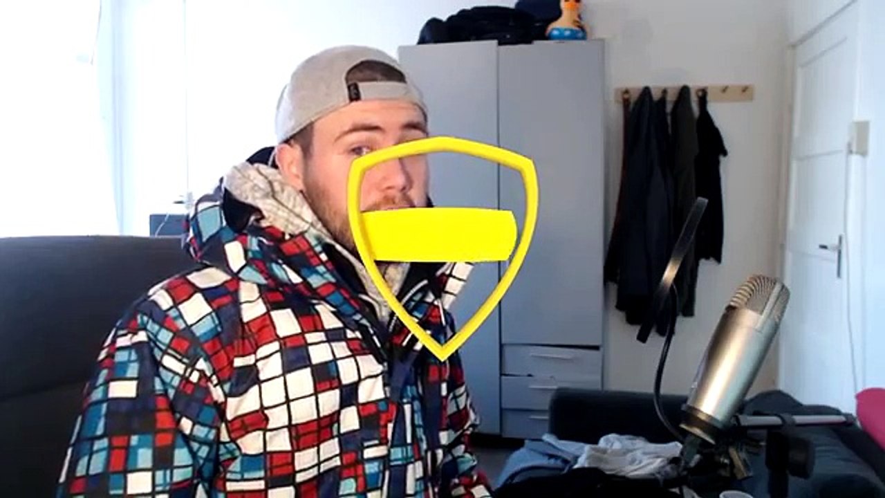 STRIPFIFA (IN MIJN EENTJE!!) | HET OFFICIËLE FCROELIE SHIRT! | FUT16 (720p Full HD)