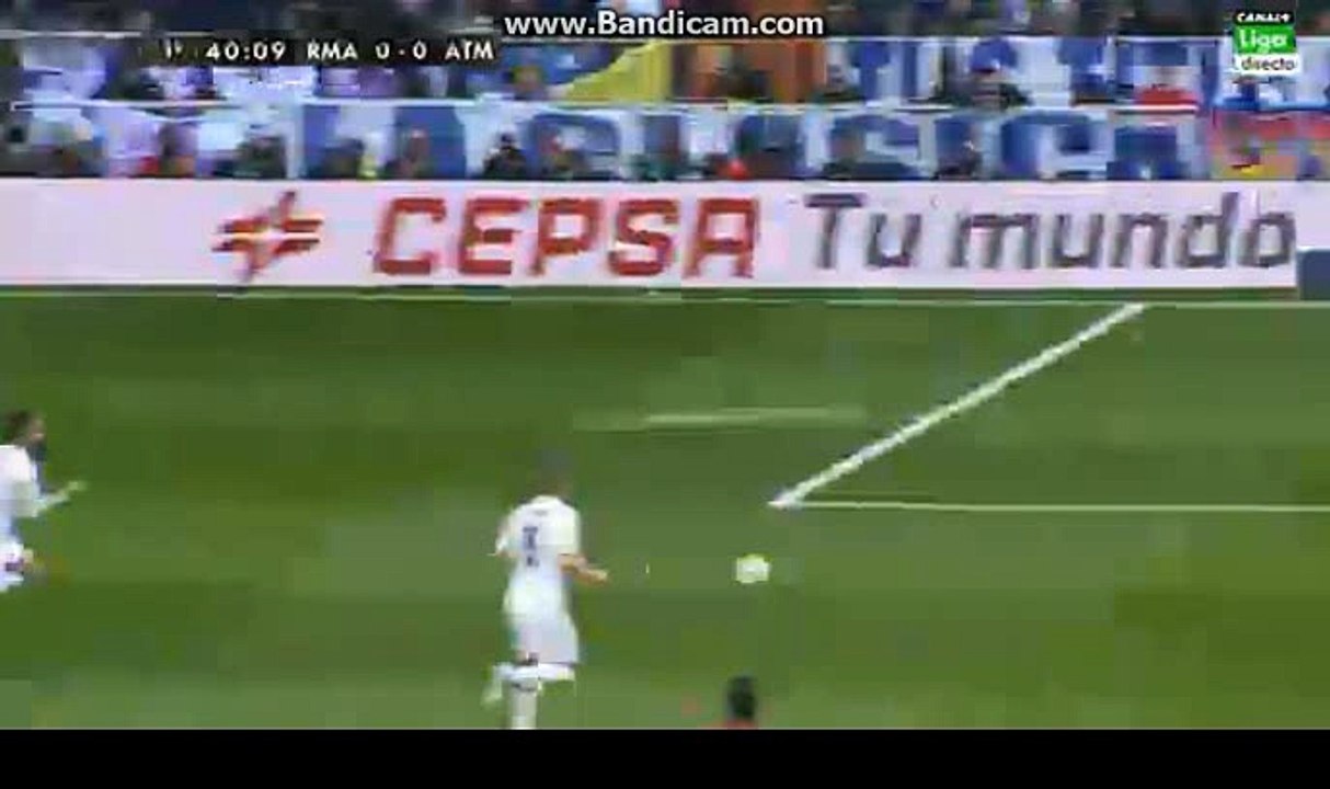 Great parada from NAVAS- aganist GREIZMAN- Real Madrid- A.Madrid