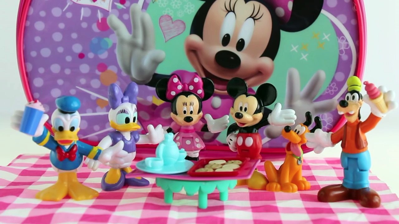 Disney Junior Mickey Mouse Clubhouse Toys + Mini Episode (Mickey, Minnie, Daisy, Donald + More!)