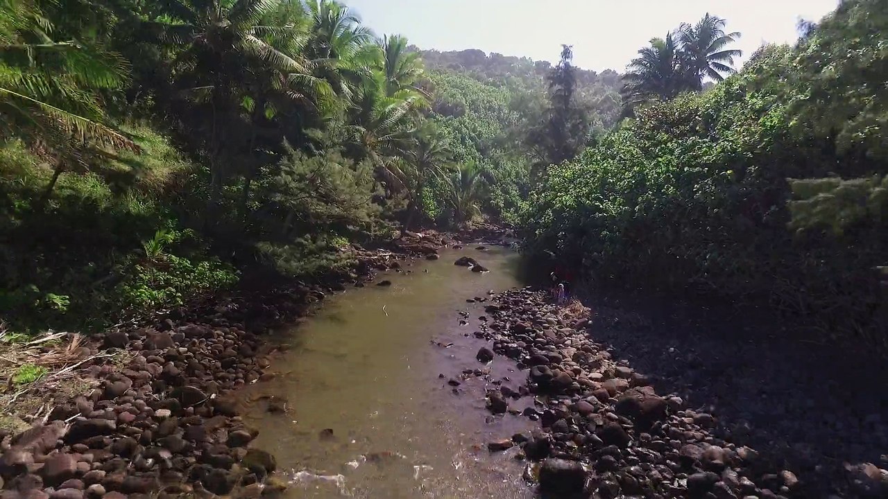 Laniakea : L'archipel d'Hawaï vu depuis un drone