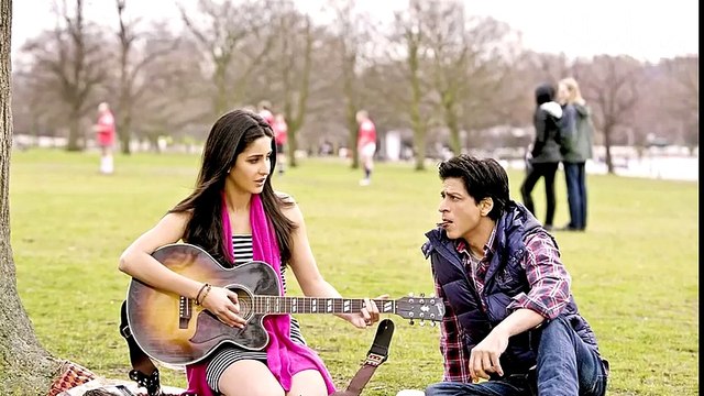 PTY Katrina Kaif takes a dig at Shahrukh Khan's guitar strumming skills