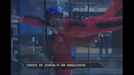 SBT Brasil experimenta primeiro simulador de paraquedismo indoor do país
