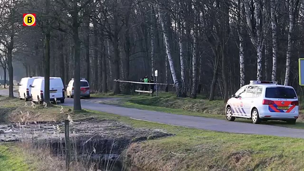 Dode gevonden in bos in Vlijmen (720p Full HD)