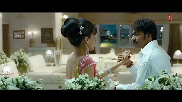 Tum Jo Aaye Full Song Once Upon A Time In Mumbai - Ajay Devgn, Kangana Ranaut