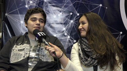 Kameto au micro de Callystoo lors de la Lyon E-Sport