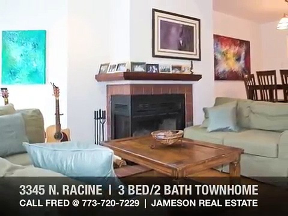 RENTED! - 3 Bedroom / 2 Bathroom Townhome with Available Parking - Chicago 60657