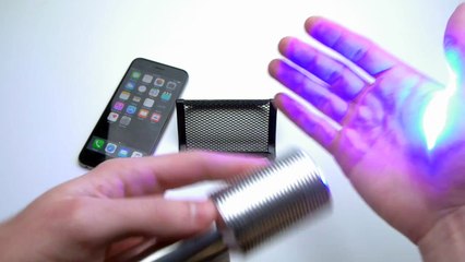 Drawing on an iPhone 6S with a Laser!
