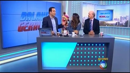 A Fazenda 8 Exclusivo 02/10/2015 Hora da venenosa Comenta Sobre 1º Eliminação de Amaral