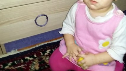 Вот Так Надо Есть Яблоко!! )) Here So It is necessary to eat Apple!!))