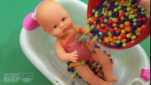 Baby Doll Dippin Dots Bathtime Pretend Play and Bath Playing Play-Doh