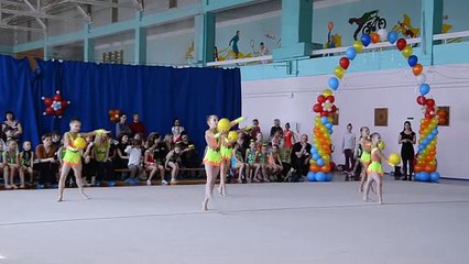 Художественная гимнастика групповое упражнение Усть-Кут