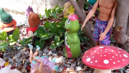 Novela da Barbie - Escolhendo Vestido para Encontro com Ken! Capítulo 1