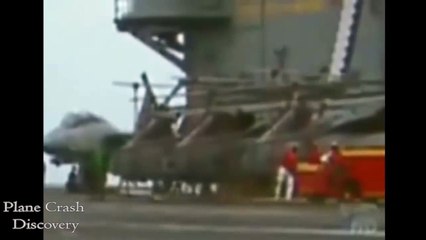 Aeroplane crash video