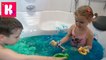 Синяя и зелёная ванна с желе _ Маша и Медведь с уточкой распаковка игрушки и карандаши для ванной от Мисс Катя и Мистер Макс