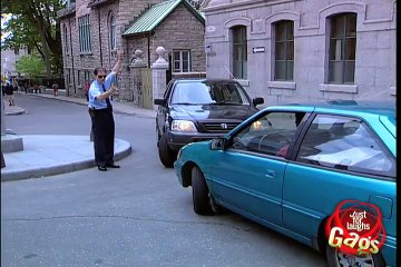 Relax Daily_Blind Cop Traffic Jam Prank