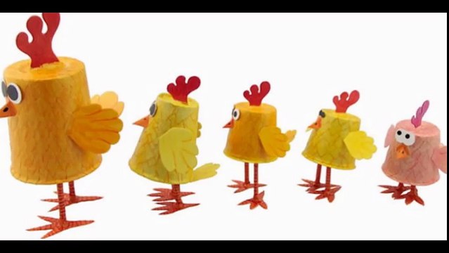 Фигурки из пластиковых стаканов