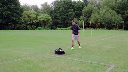 adidas. Играй пяткой. Как Озил. Покажи, кто здесь босс